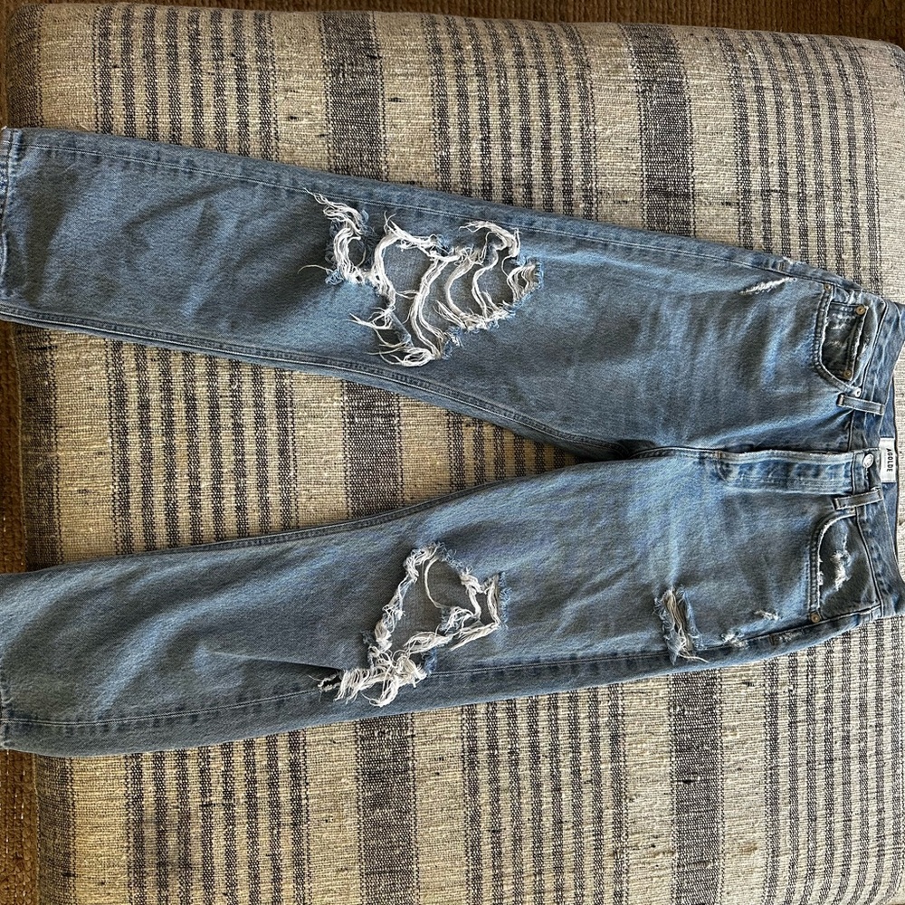 Agolde Women's Distressed Blue Jeans style is 90s mid rise